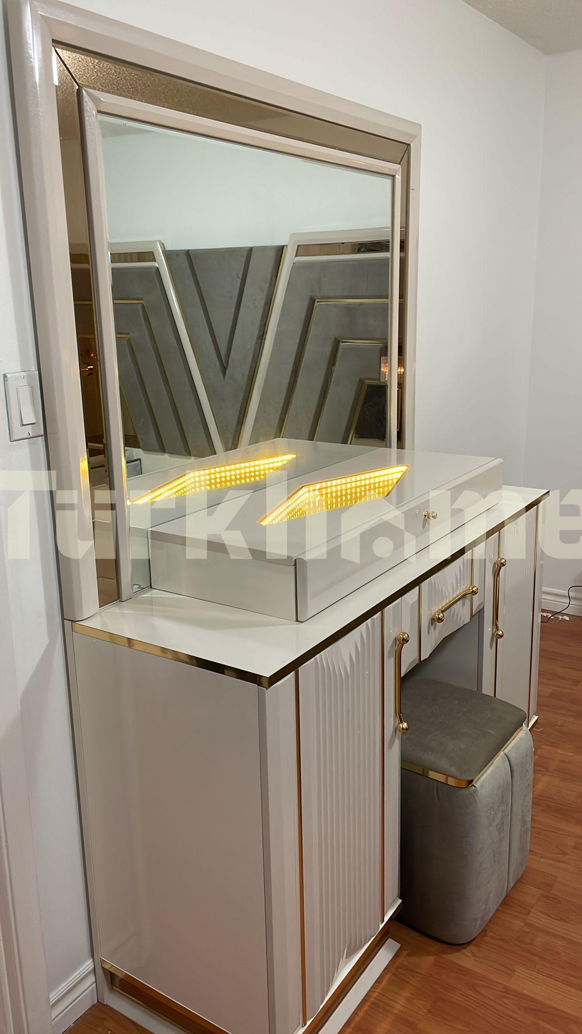 VENUS Bedroom Set