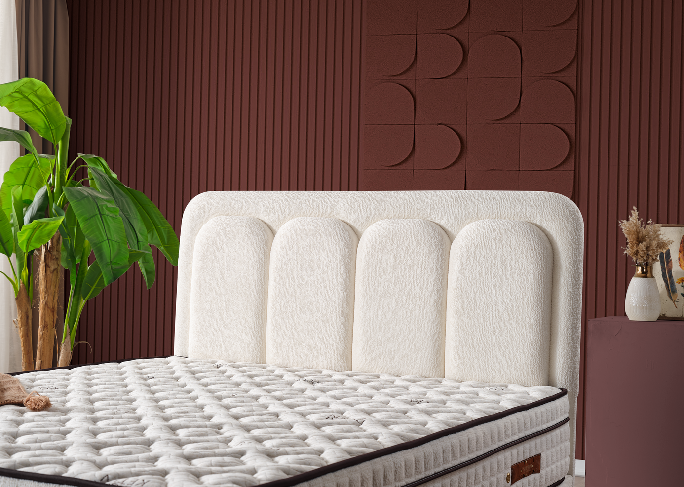 Queen Uludag Bed (Storage)
