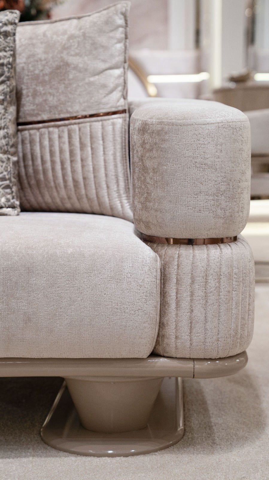 Royal Sofa Set