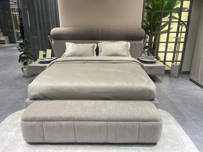 Nota Bedroom with Hydraulic Storage