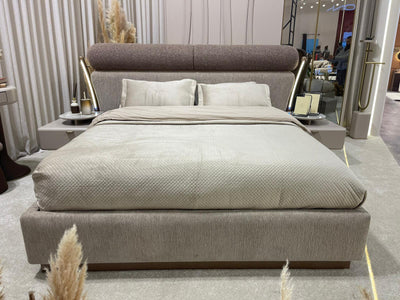 Nota Bedroom with Hydraulic Storage