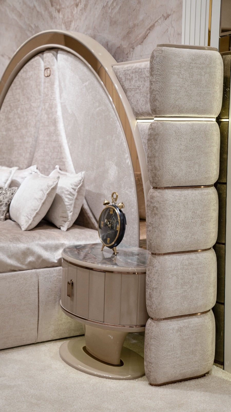 Royal Bedroom Set
