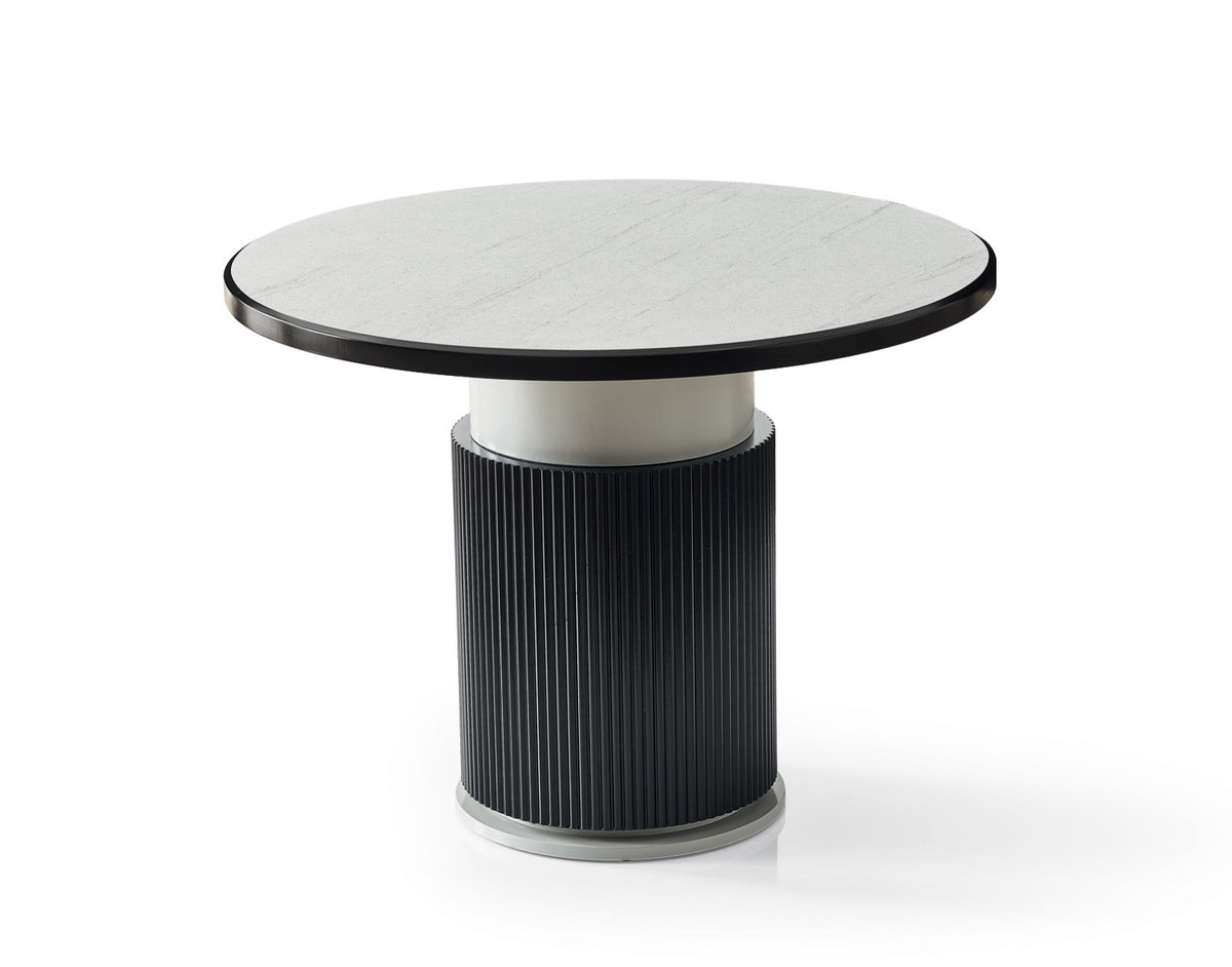 Parla Table + 4 Chairs