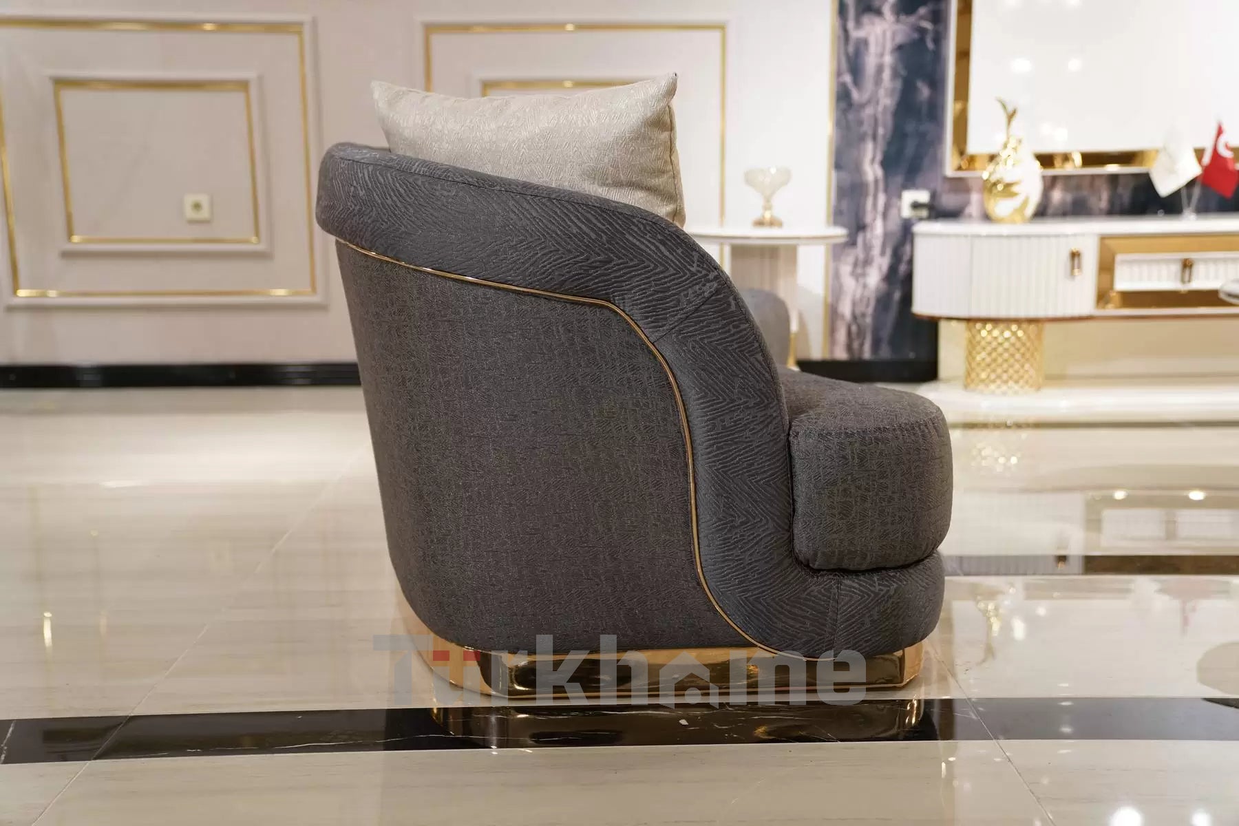 DELUXE Sofa Set