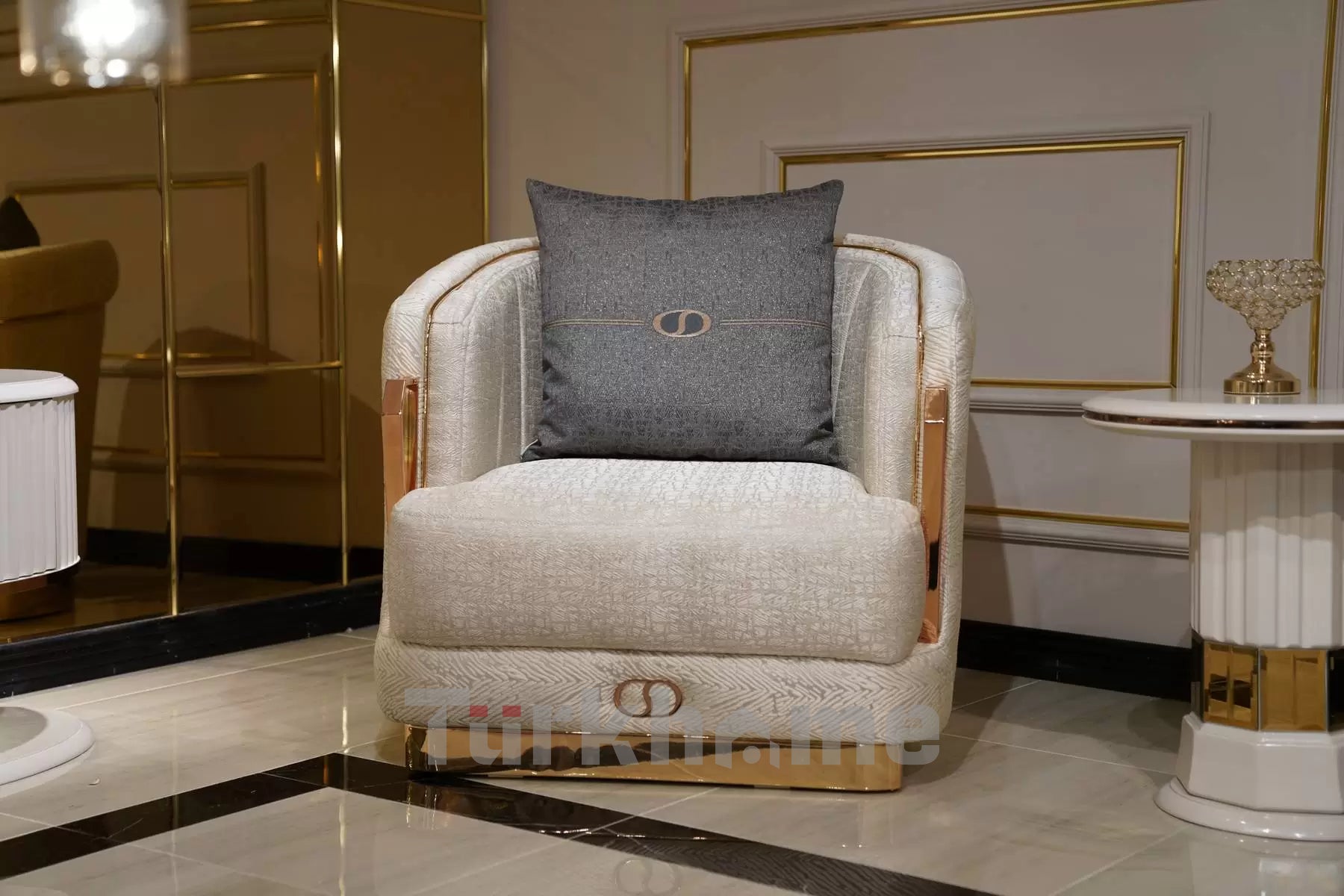 DELUXE Sofa Set