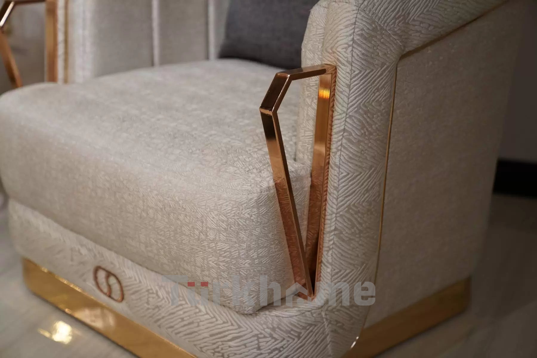 DELUXE Sofa Set