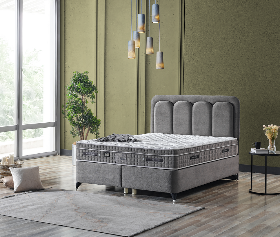 Uludag Bed with Hydraulic Storage
