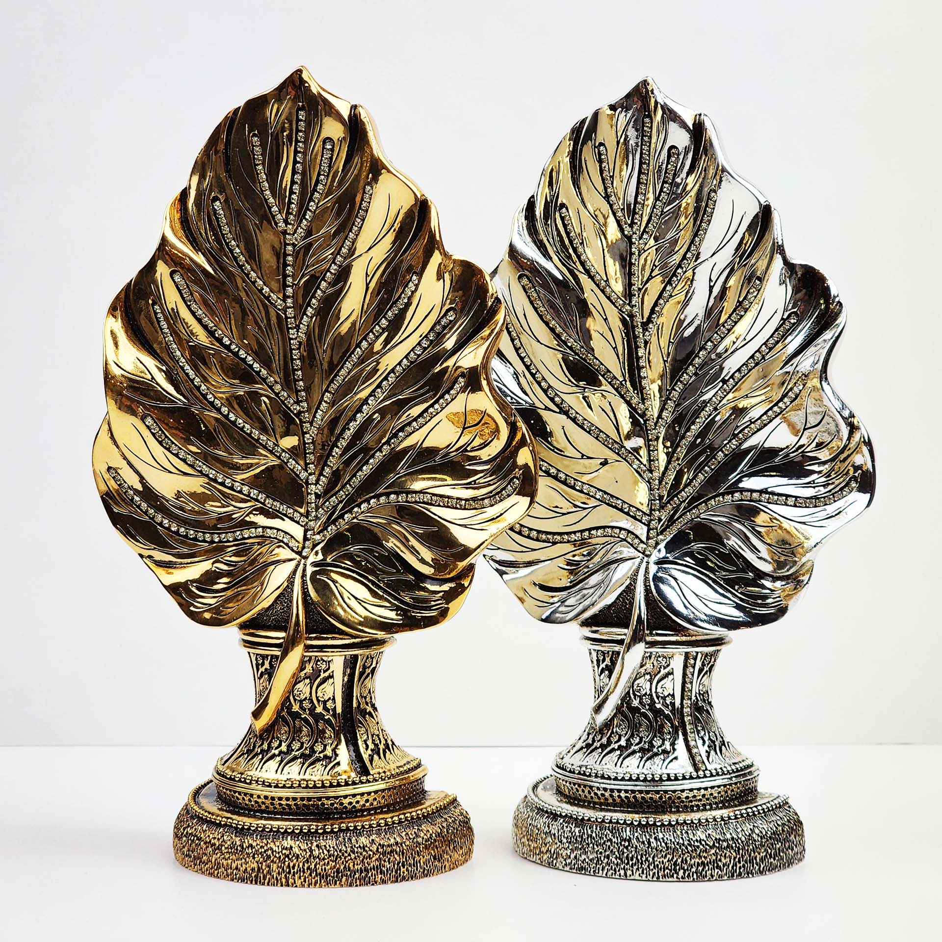 Leafe of Heart 2 pcs - Gold\Silver