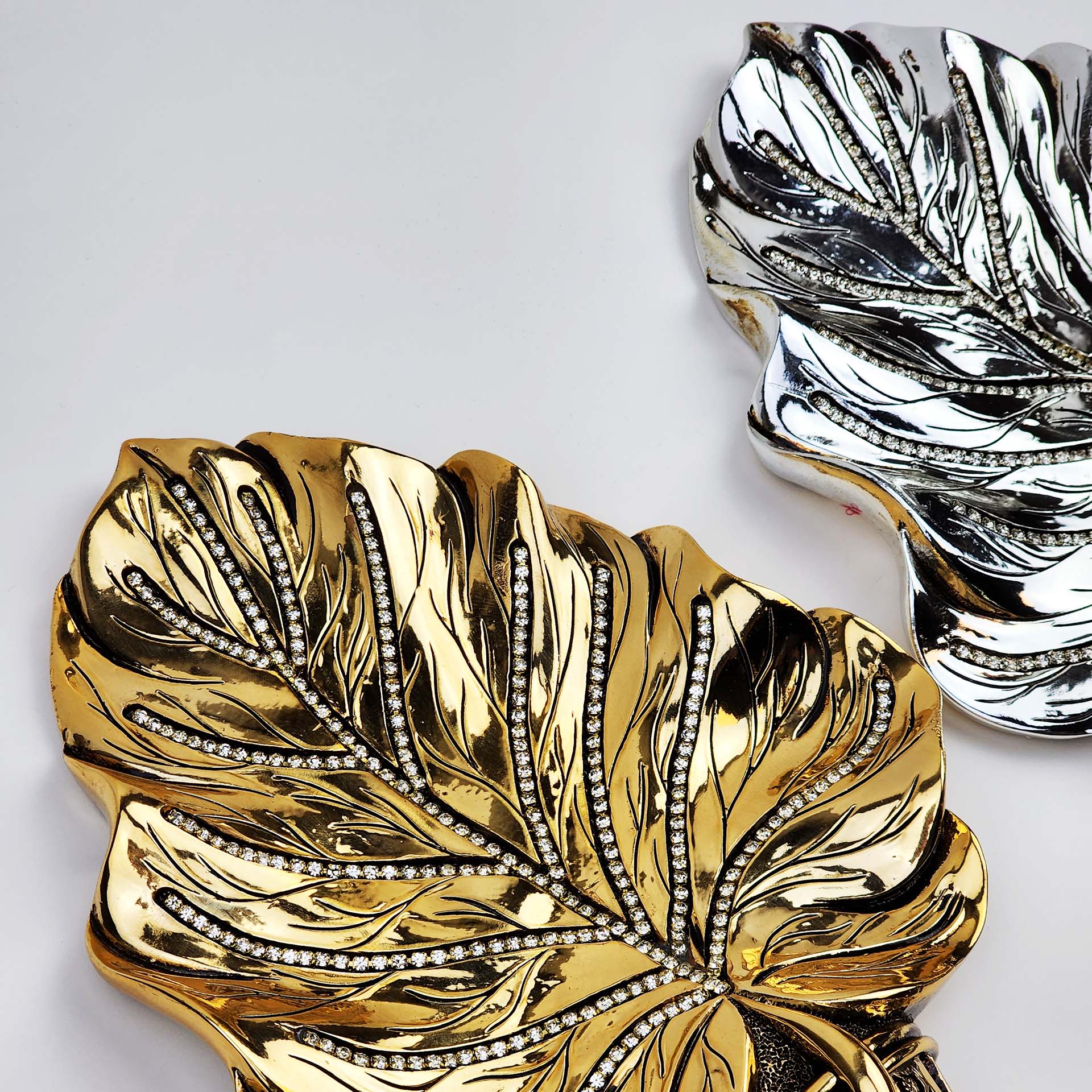 Leafe of Heart 2 pcs - Gold\Silver